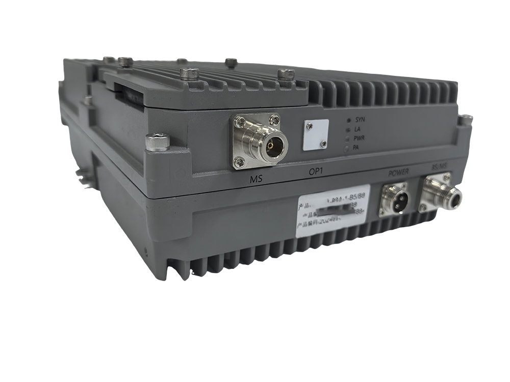  大埔三频手机信号接收器2000㎡